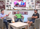 Video: Hokeja diēta: Macijevskis par Dānijas hokeju, Daugaviņš par zviedru apspēlēšanu Video: Hokeja diēta: Macijevskis par Dānijas hokeju, Daugaviņš par zviedru apspēlēšanu