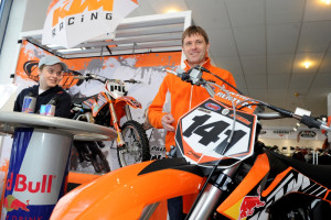 Paulam Jonasam piecu gadu līgums ar KTM un "Red Bull" komandu