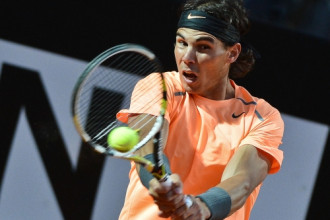 Federers un Nadals Romā sāk ar divu setu uzvarām