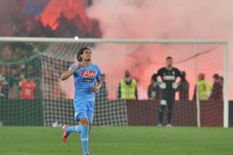"Juventus" pirmais zaudējums sezonā, kausu iegūst "Napoli"