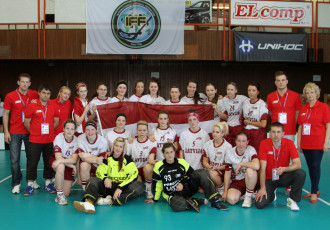 Foto: Latvietes izsķirošajā spēlē piekāpjas Dānijas izlasei