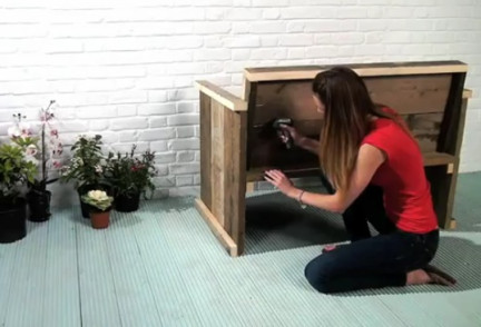 Video: "Dremel" videopadomi. Kā viegli pagatavot soliņu lodžijai vai dārzam?