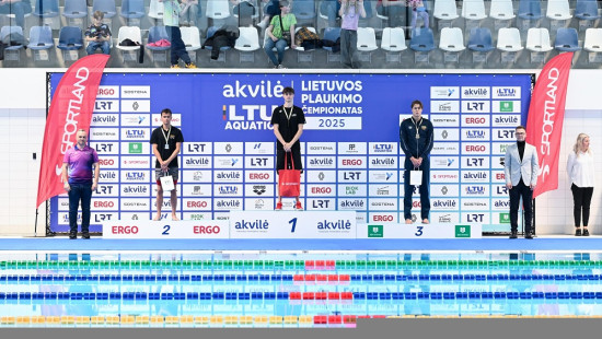 Lietuvas atklātajā čempionātā Deičmans labojis Latvijas rekordu 200m uz muguras
