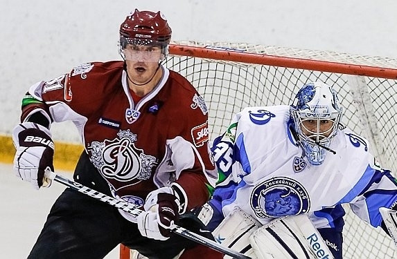 «Динамо» улетело в Прагу без Анкипанса и Лавиньша