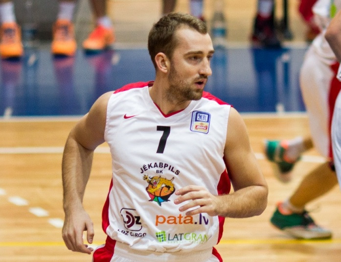 2014-12-23-large_20141222095122_fdd32-14