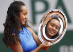 "French Open" junioru turnīros uzvar Kanādas un Dānijas spēlētāji