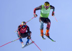 Šveicieši izcīna dubultuzvaru slēpošanas krosā