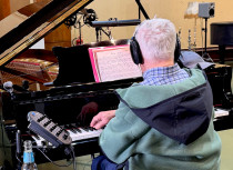 Video: Pauls un Račs saraksta jaunu dziesmu Ancei Krauzei – “Māte meitai”