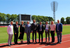 Svinīgi atklāts atjaunotais Daugavas stadions