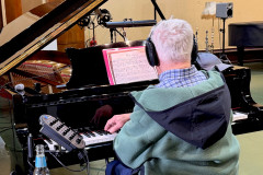 Video: Pauls un Račs saraksta jaunu dziesmu Ancei Krauzei – “Māte meitai”