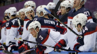 ASV un Somija rakstura cīņā sadalīs olimpisko bronzu hokejā