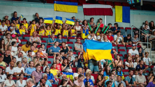 Bagatska vadītā Ukrainas izlase uzvar Rīgā un iekļūst nākamajā kārtā