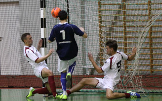 Foto: Ogres futzāla čempionātā aizvadīta 2.kārta