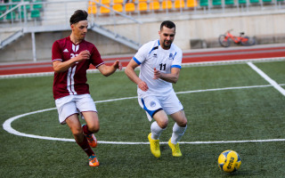 Foto: "Dinamo Ogre" pārspēj komandu "Techniba"