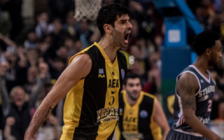 Čempionu līgas spožums basketbolā: Bufona ķēriens un <i>alley-oop</i> trīs punktu vērtē