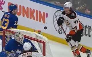 Video: NHL jocīgākie momenti decembra pirmajā pusē