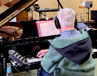 Video: Pauls un Račs saraksta jaunu dziesmu Ancei Krauzei – “Māte meitai” Video: Pauls un Račs saraksta jaunu dziesmu Ancei Krauzei – “Māte meitai”