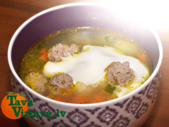 Fotorecepte: Frikadeļu zupa