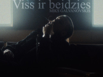 Video: Miks Galvanovskis izdod savu septīto albuma singlu, ko sarakstījis kopā ar Liepājas roka leģendu Video: Miks Galvanovskis izdod savu septīto albuma singlu, ko sarakstījis kopā ar Liepājas roka leģendu