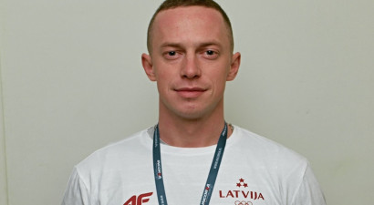 Vasermanim 17.vieta Pasaules kausā šaušanā, Agulei personīgais rekords