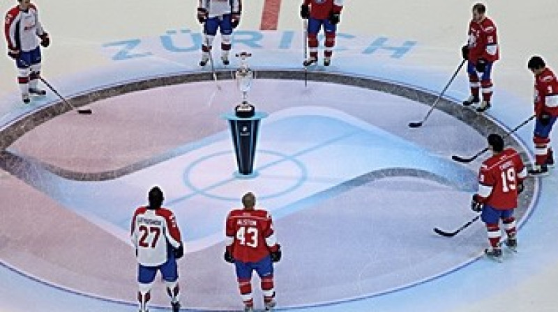 Pirmās Čempionu hokeja līgas sezonas finālspēle. Foto: IIHF