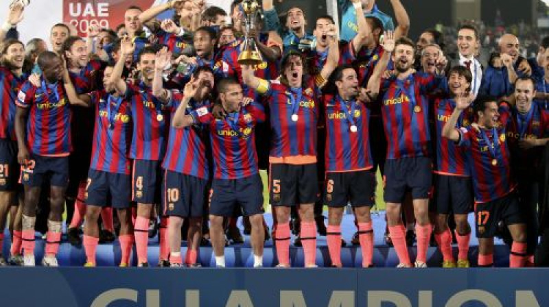 ''Barcelona'' spēlētāji pēc triumfa FIFA klubu PK izcīņā
Foto: AP/Scanpix