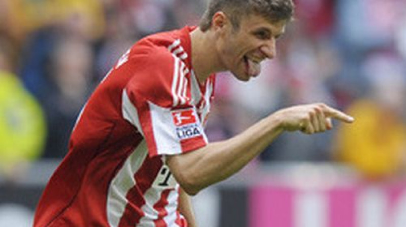 Minhenes "Bayern" uzbrucējs Tomass Millers pēc vārtu guvuma
Foto: AP/Scanpix