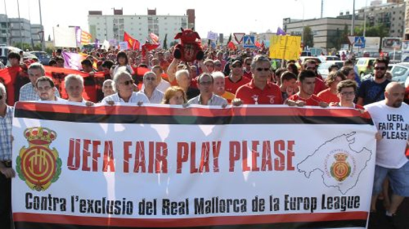 ''Mallorca'' līdzjutēju protestu akcija
Foto: AFP/Scanpix