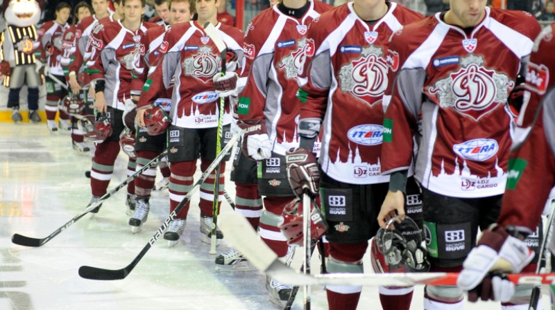 Rīgas "Dinamo" hokejisti. Foto: Romāns Kokšarovs, f64/Sporta Avīze