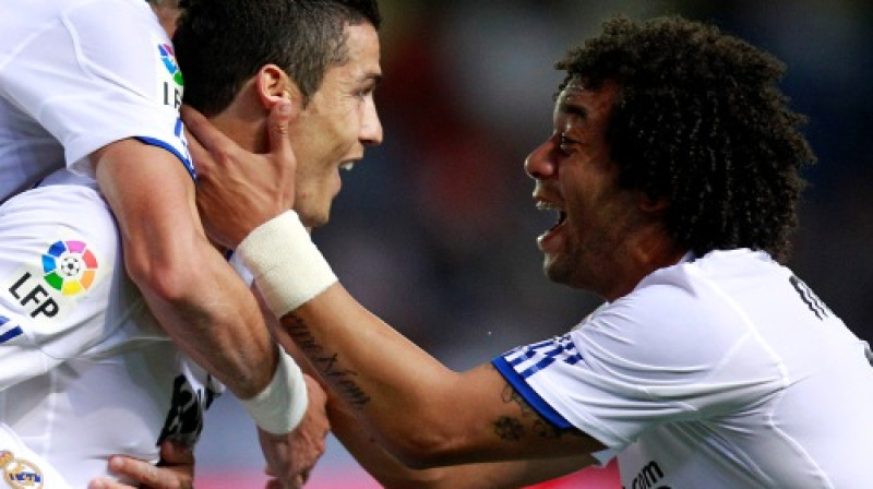 Madrides "Real" vārtu guvēji Vilareālā - Krištianu Ronaldu un Marselo
Foto: AP/ Scanpix