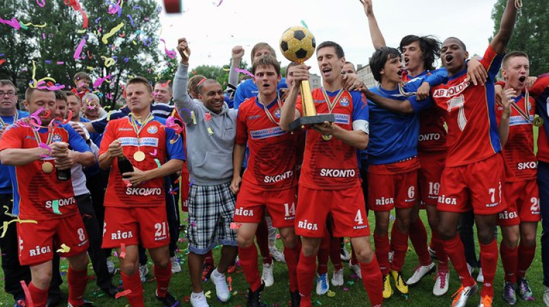 Sestdien "Skonto" triumfēja Baltijas līgā. Vai rīdziniekiem veiksme turpinās smaidīt arī Čempionu līgas izlozē?
Foto: Zigismunds Zālmanis