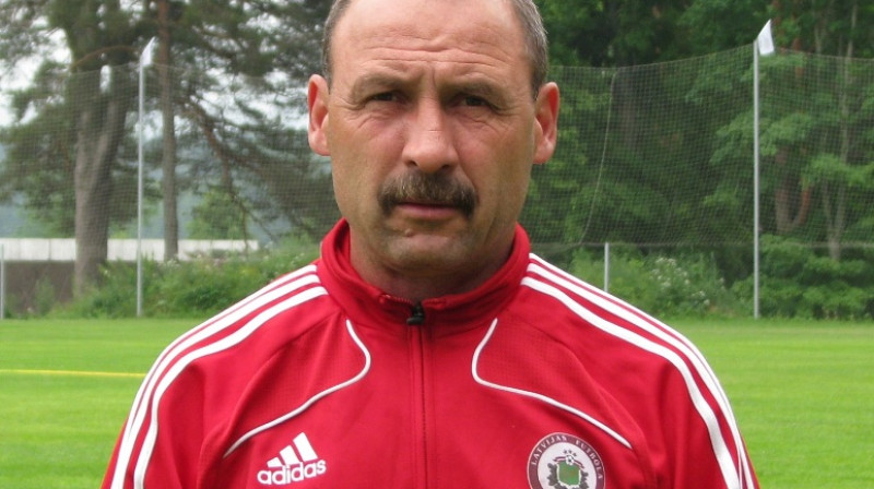 Latvijas U-18 futbola izlases galvenais treneris Anatolijs Čebans 
Foto: LFF