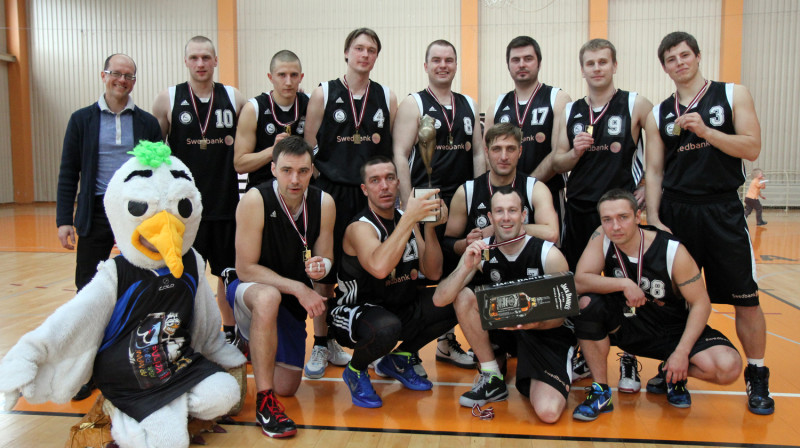 Latvijas Banku basketbola kausa čempionvienība "Swedbank"
Foto: Renārs Buivids