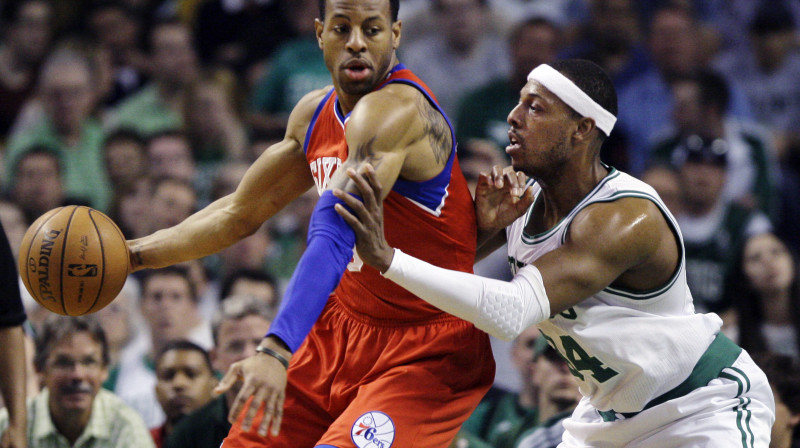 Andrē Iguodala un Pols Pīrss
Foto: AP/Scanpix