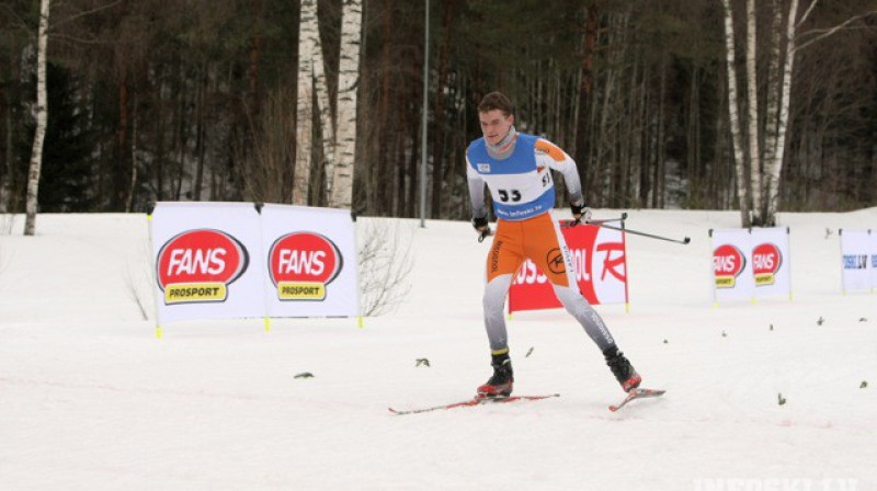 Arvis Liepiņš sezonas sākumā ir apliecinājis līdera statusu Latvijas slēpotāju vidū. Foto: Infoski.lv
