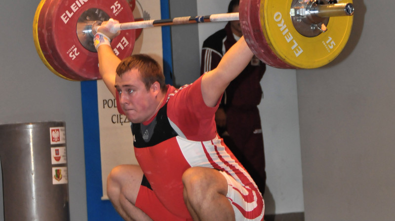 Artūrs Plēsnieks
Foto: weightlifting.lv