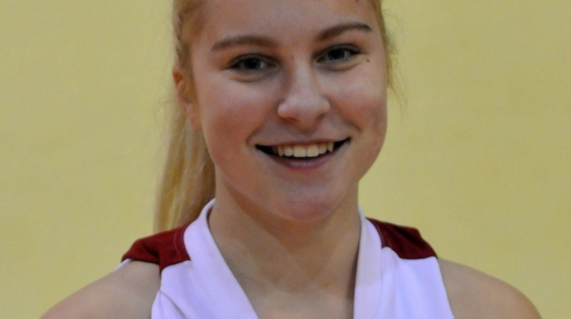 Sindija Kudule: 20 punktu un Latvijas U16 izlases uzvara trešajā pārbaudes spēlē Polijā.
Foto: basket.lv