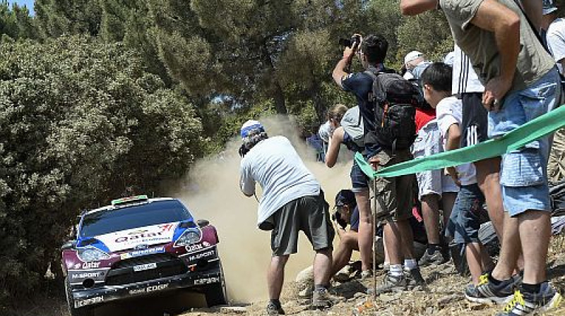 Evanss debitē pie "Ford Fiesta RS WRC" stūres
Foto: AFP/Scanpix