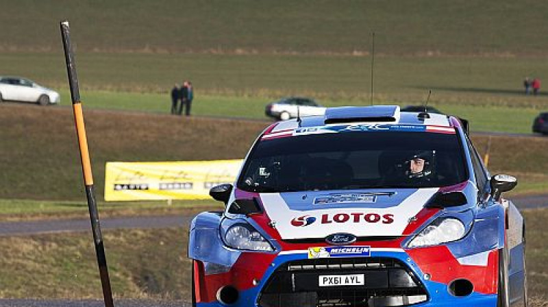 Kubica ar "Ford Fiesta S2000" rallija auto
Foto: Dawid Bogumil (ewrc.cz)