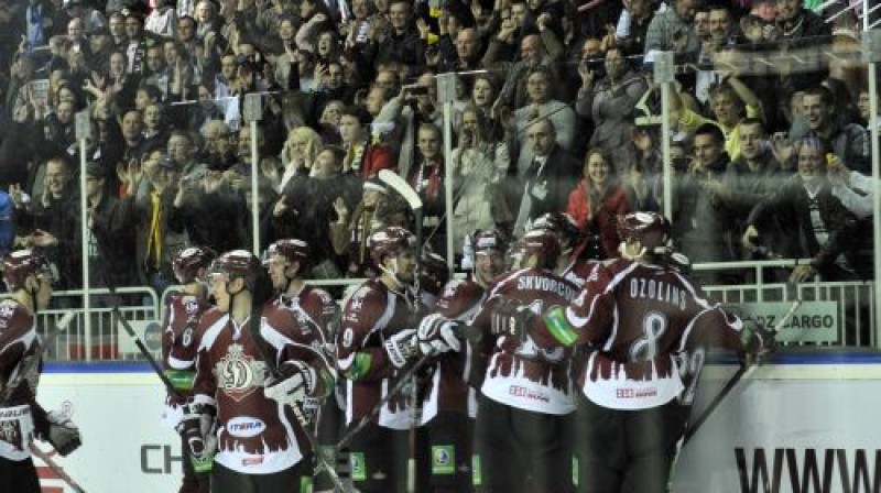 Rīgas "Dinamo"
Foto: Romāns Kokšarovs, Sporta Avīze, f64