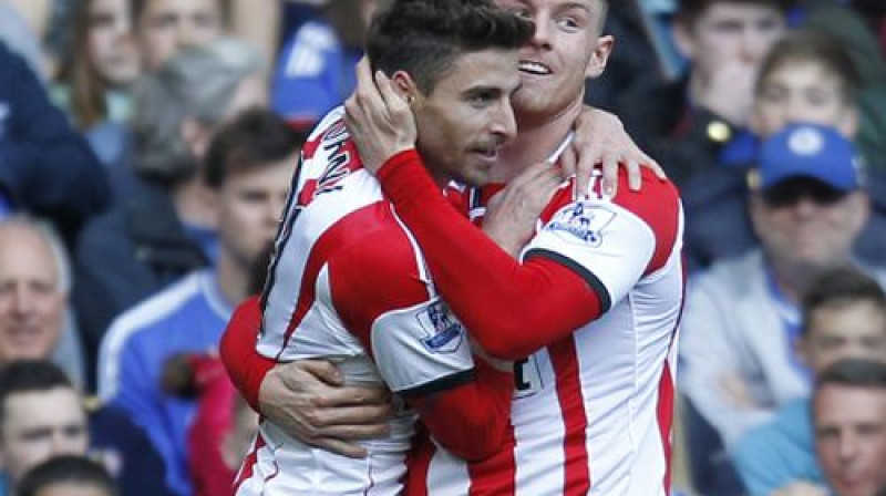 Fabio Borini un Konors Vikhems
Foto: AFP/Scanpix