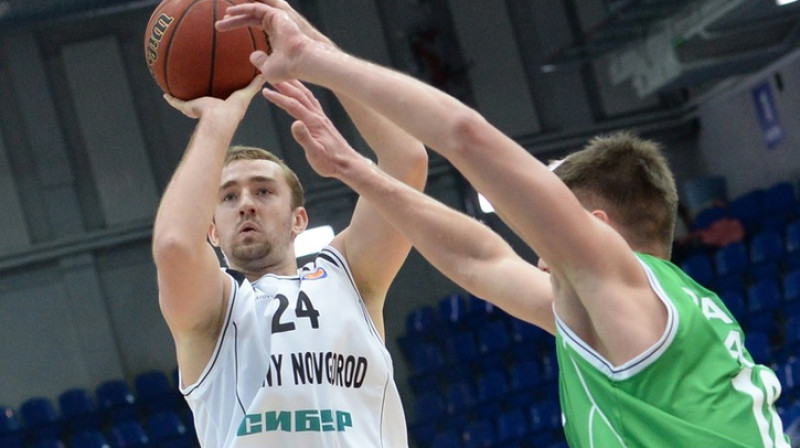 Rihards Kuksiks: debijas spēle Eirolīgā
Foto: nn-basket.ru