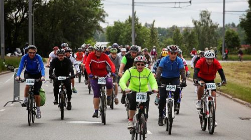 Rīgas velomaratona dalībnieki trasē
Foto: Zigismunds Zālmanis