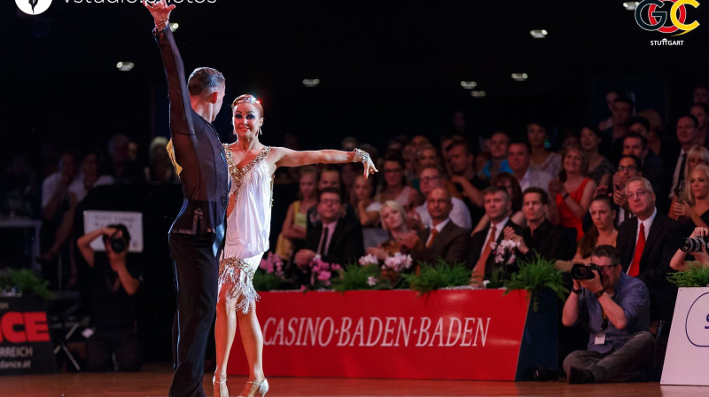 4.vietas ieguvēji Grand Slam LA dejās T.Imameģinovs un Latvijas dejotāja Ņina Bezzubova. Foto: V-studio dance.