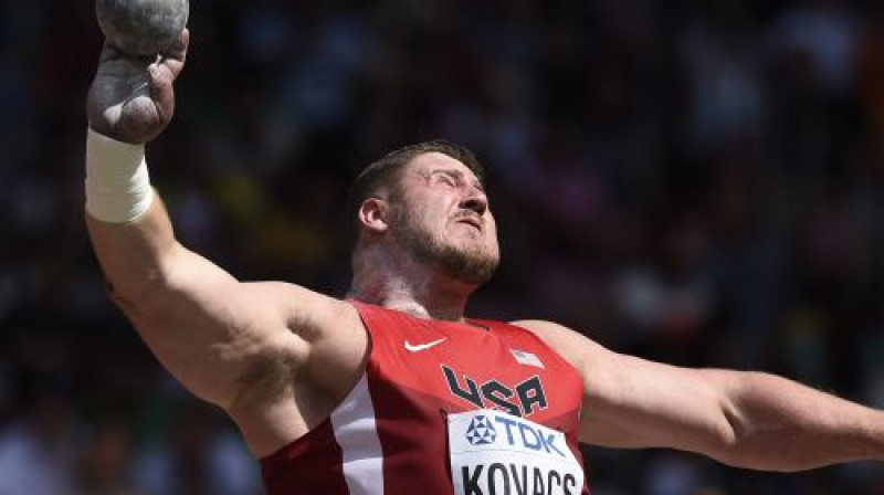 Džo Kovačs - pasaules čempions lodes grūšanā
Foto: AFP/Scanpix