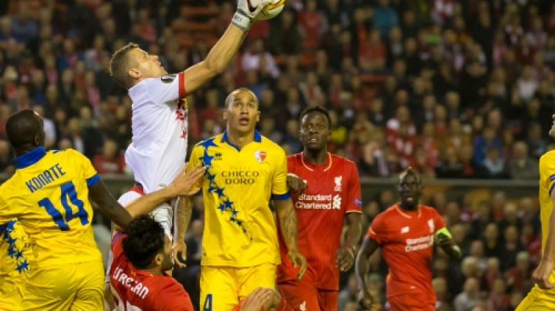 Pārējie brīnījās, kā Andris Vaņins Liverpūlē cīnījās
Foto: AP/Scanpix