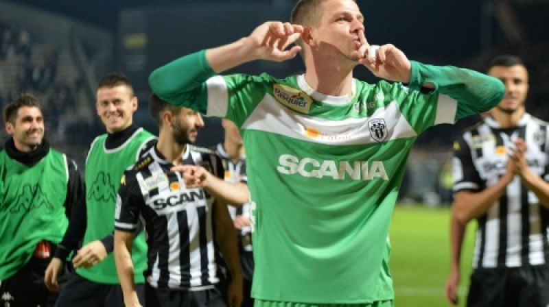 "Angers" vārtsargs Ludoviks Butels
Foto: AFP/Scanpix