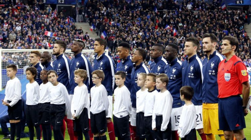 Francijas izlase "Stade de France" stadionā uzsāks finālturnīru un neapšaubāmi, ka tur arī cer to noslēgt
Foto:  J.E.E/SIPA/Scanpix