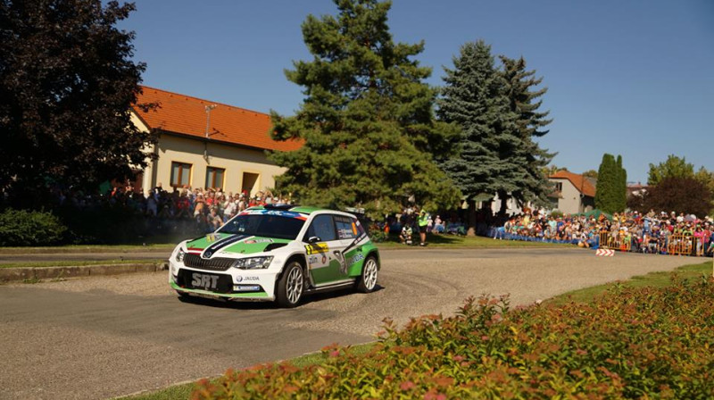 Sirmača ekipāža Čehijas ERC posmā
Foto: Sports Racing Technologies