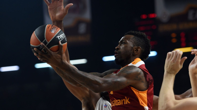 NCAA čempions Rass Smits "Galatasaray" rindās uzsācis savu karjeru Eiropā 
Foto: Sipa/Scanpix